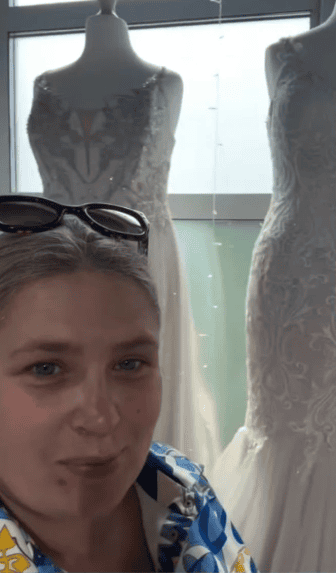 Ela Romanowska: "Będzie ślub!". Pokazała się w białej sukni i wywołała euforię