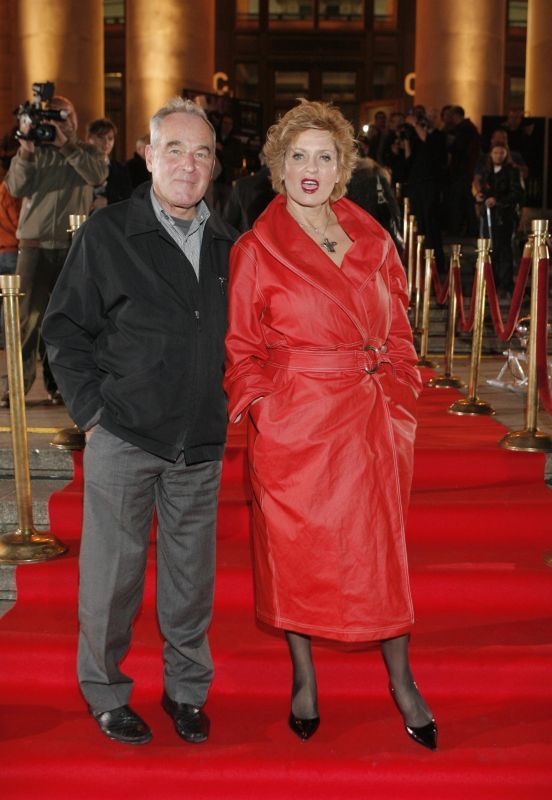 Gwiazdy, które wybaczyły zdradę. Niebywałe, co teraz dzieje się w ich związkach