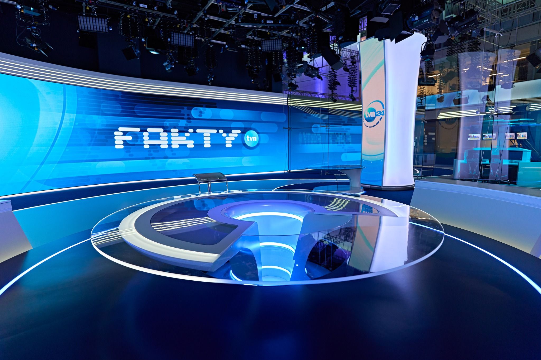 Była 19:04, gdy w „Faktach” zaczęli mówić o PiS. Czegoś takiego jeszcze nie było