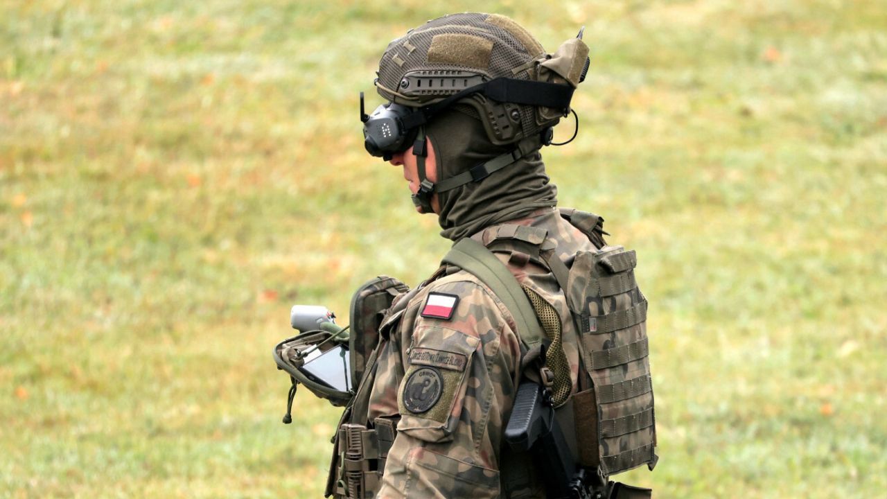 Dobrowolne szkolenia wojskowe dla Polaków. Szef MON podał szczegóły