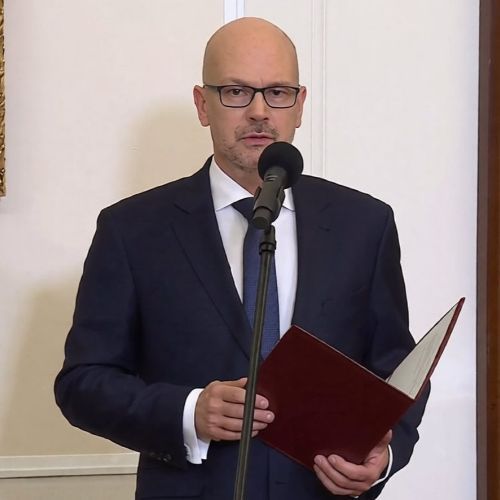 Nawrocki odmówił ślubowania sędziom. Tak oceniają to Polacy