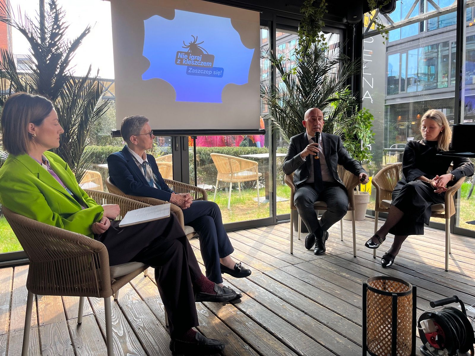 Konferencja Nie igraj z kleszczem, zaszczep się