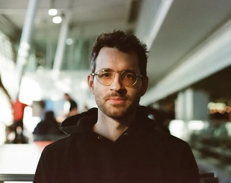 Grał Łukasza w "M jak miłość", a potem... "Zwiałem z serialu...". Tak wygląda obecnie