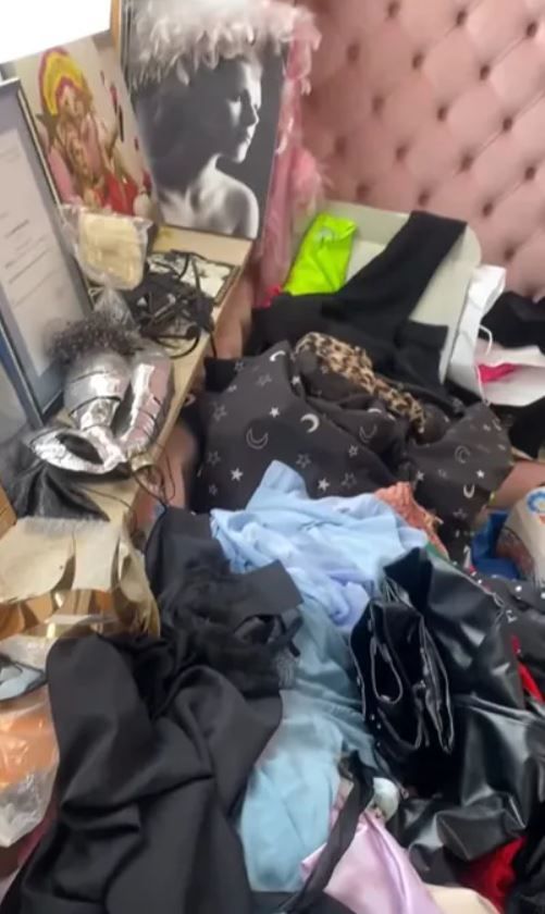 Ekstremalny bałagan w domu Dody. Wyciekły zdjęcia tego, co się dzieje w apartamencie