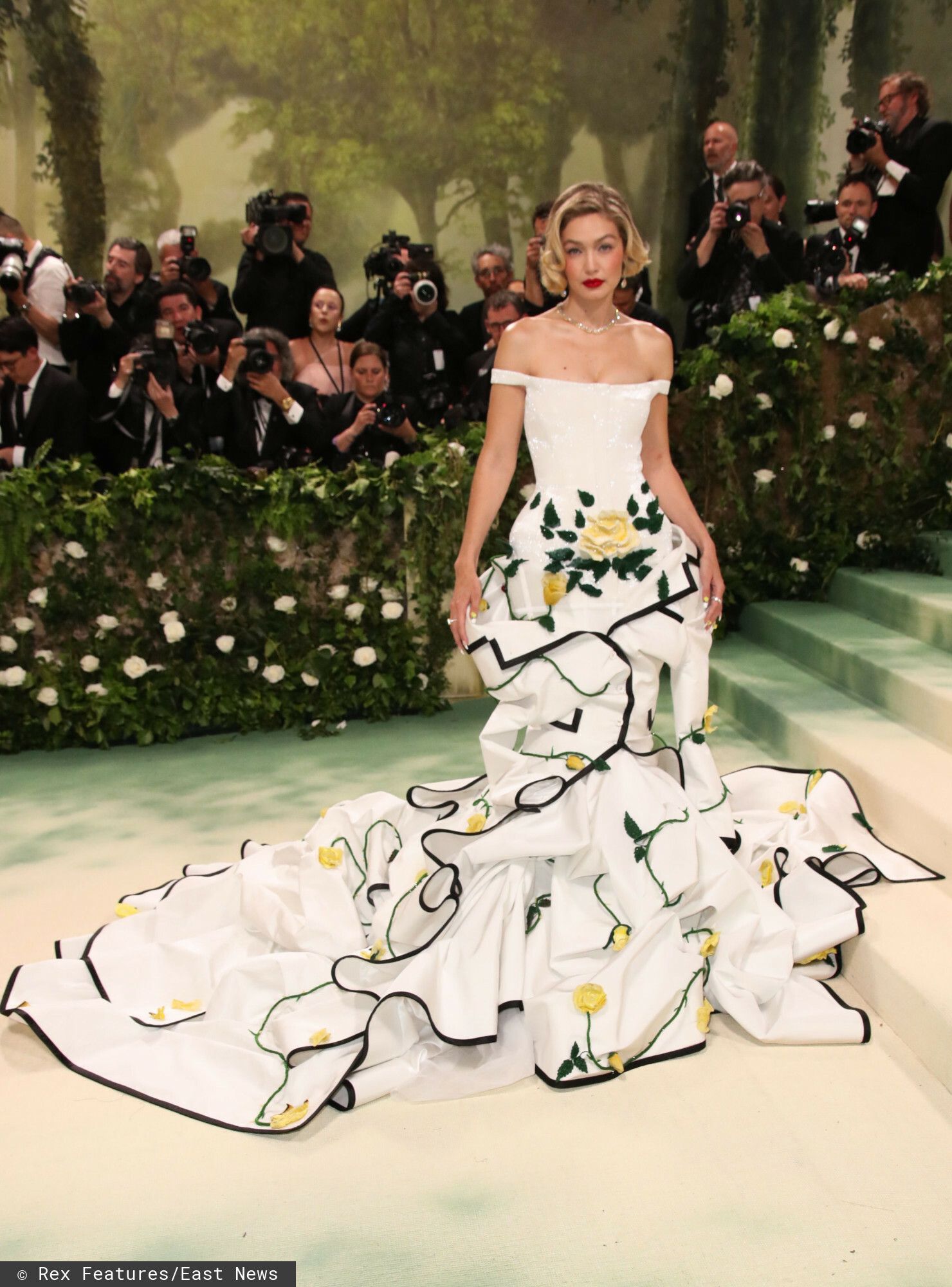 Gigi Hadid – MET Gala 2024 (kreacja: Thom Browne)