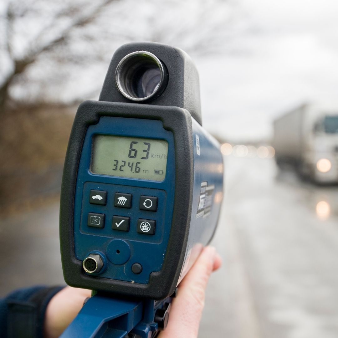 Policja ruszyła z akcją na koniec wakacji. Na drogach pojawiły się zespoły SPEED