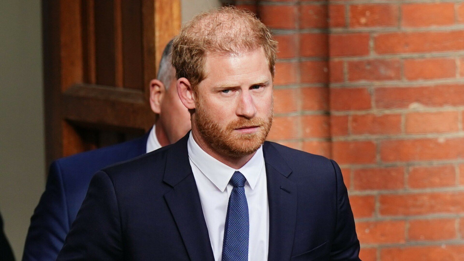 Atak na księcia Harry'ego. Ochroniarz osłonił go własnym ciałem