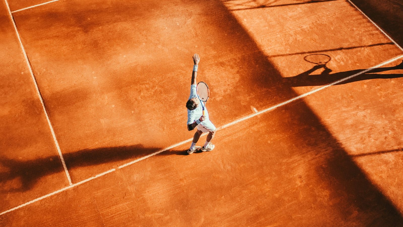 Z ostatniej chwili: Katastrofa lotnicza. Helikopter spadł wprost na kort tenisowy w Argentynie