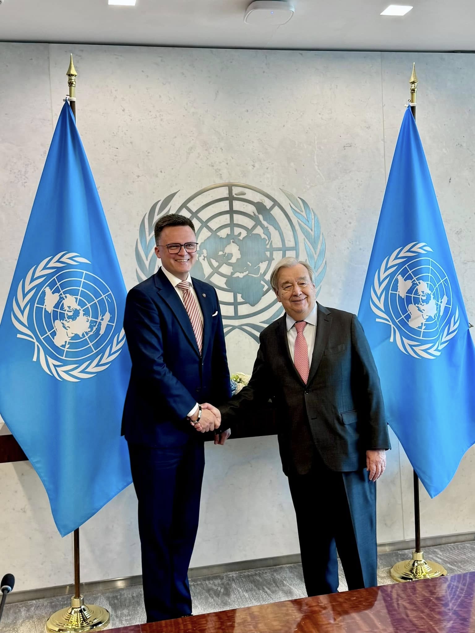 Szymon Hołownia przerwał milczenie po porażce w ONZ. Ma nowy plan