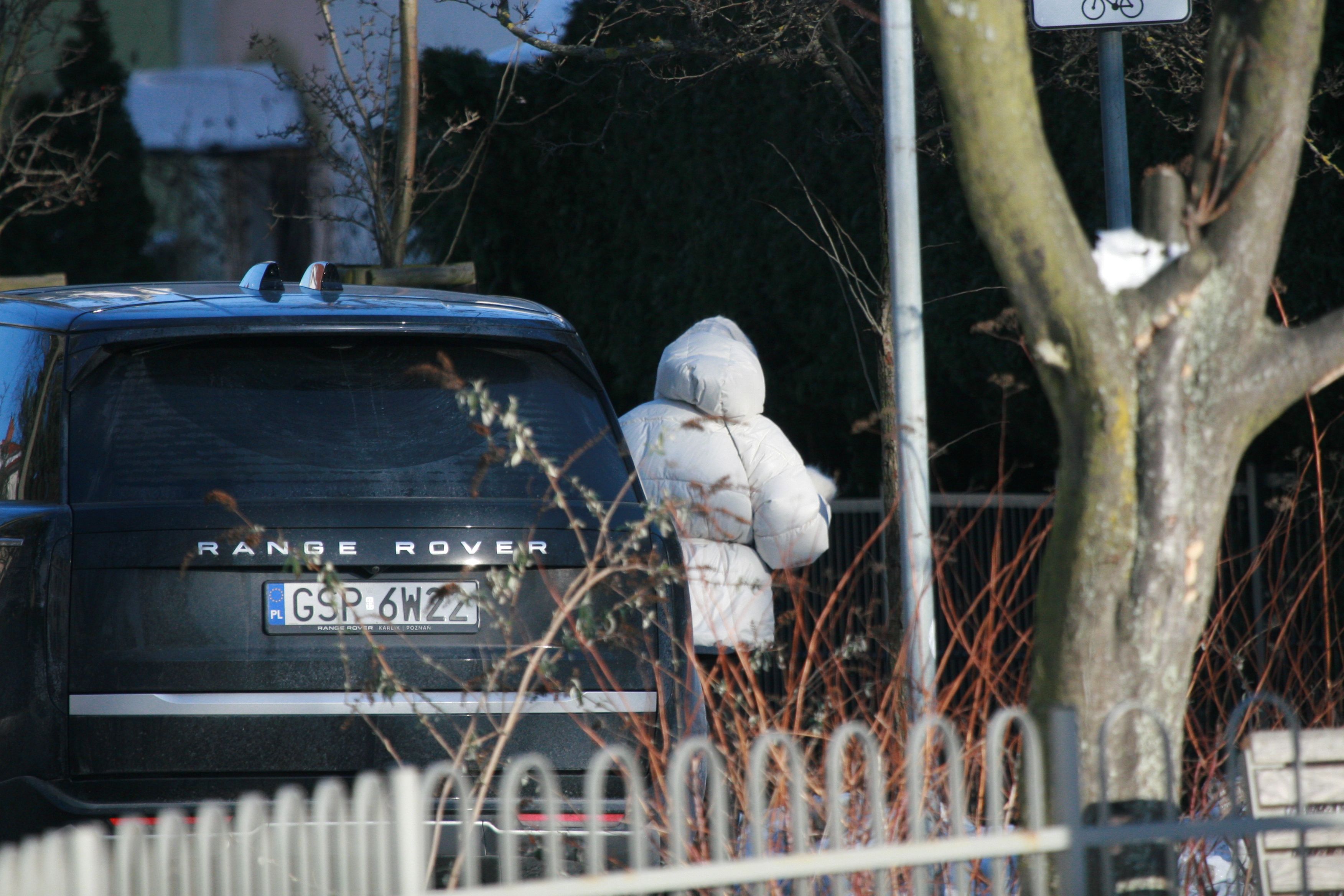 Przyłapaliśmy Donalda Tuska i Kasię Tusk. On w czapce z daszkiem, a ona, aż trudno uwierzyć