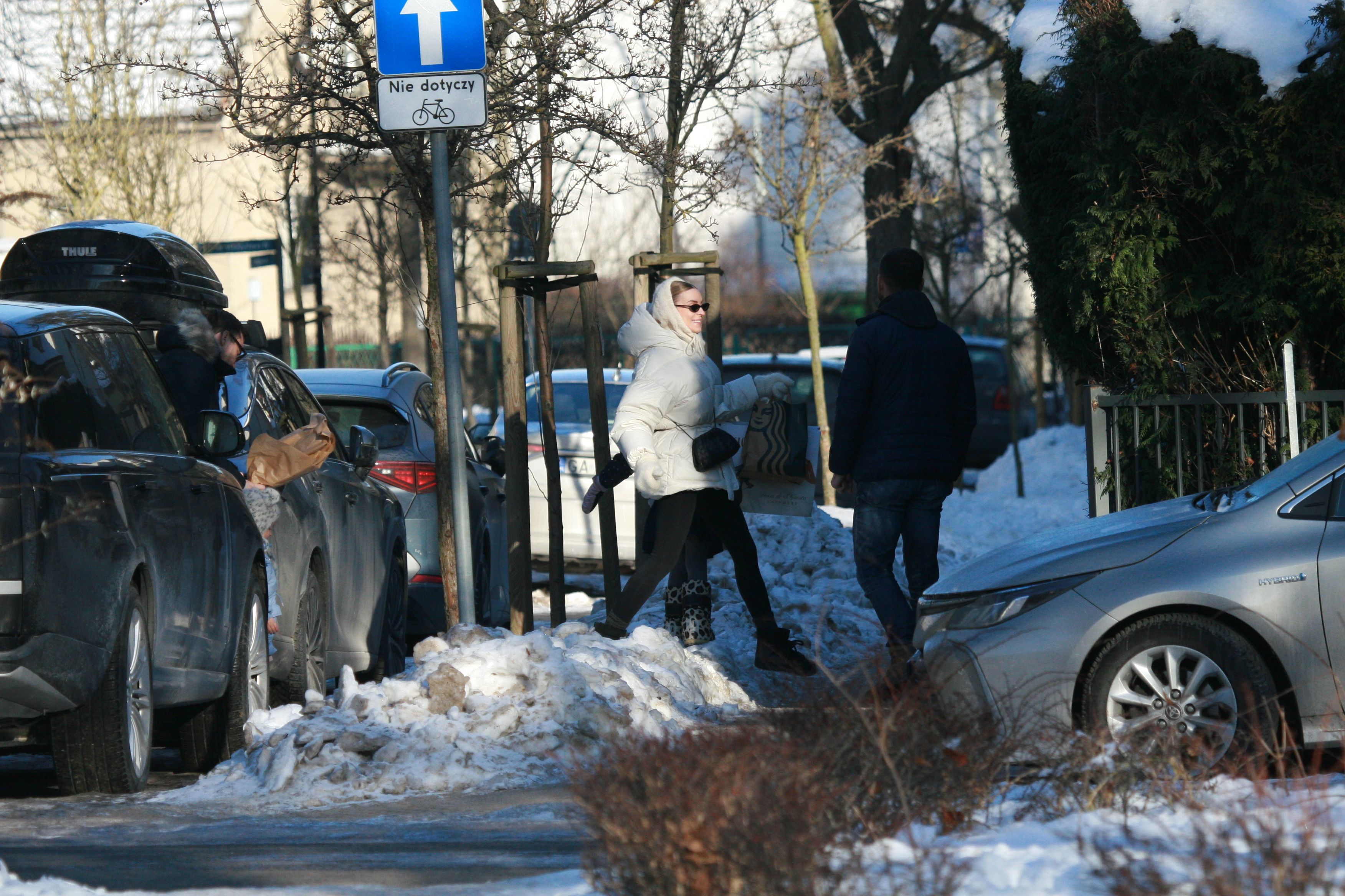 Przyłapaliśmy Donalda Tuska i Kasię Tusk. On w czapce z daszkiem, a ona, aż trudno uwierzyć
