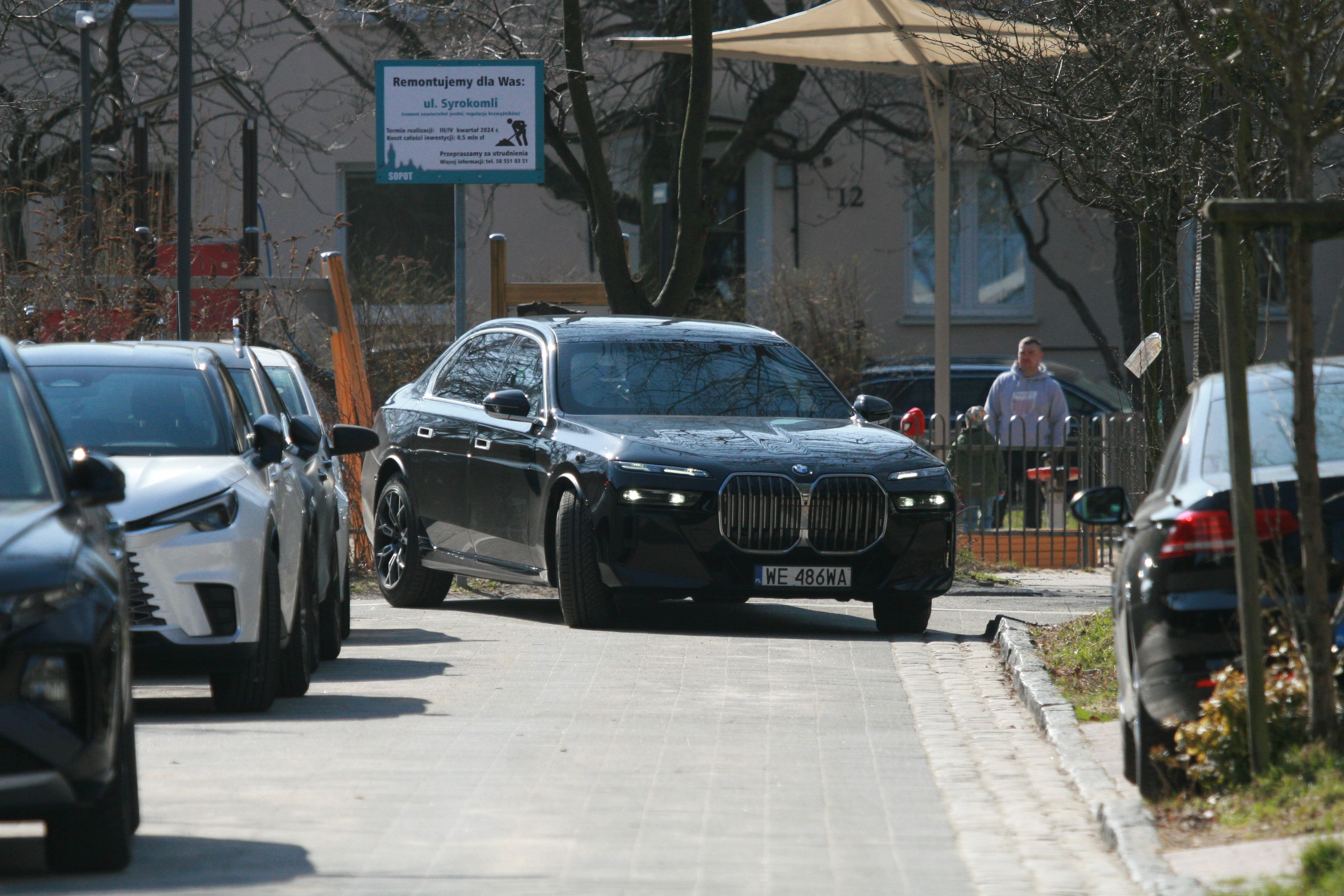 Przyłapaliśmy Donalda Tuska na zakupach. Jego Wielkanoc będzie kosztować fortunę