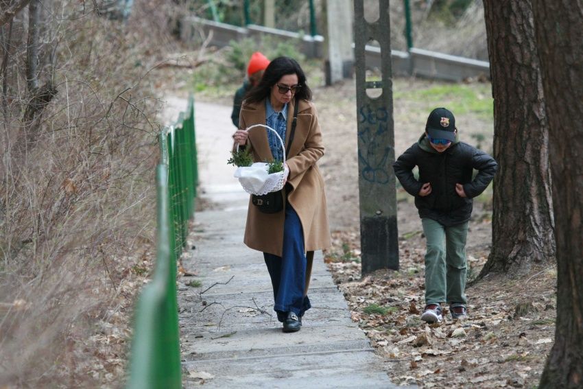 Marta Kaczyńska przyłapana z synkiem. Ale on już duży! Wiadomo, do kogo podobny