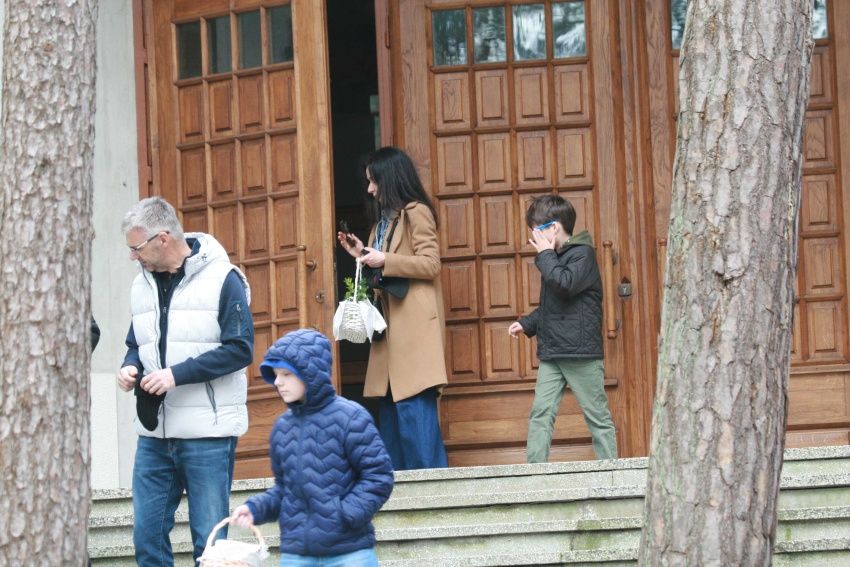 Marta Kaczyńska przyłapana z synkiem. Ale on już duży! Wiadomo, do kogo podobny