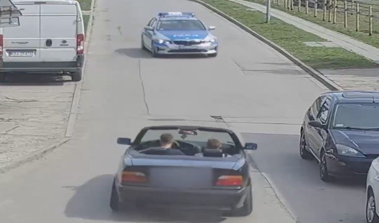 Kierowca BMW trafił wprost na policjantów