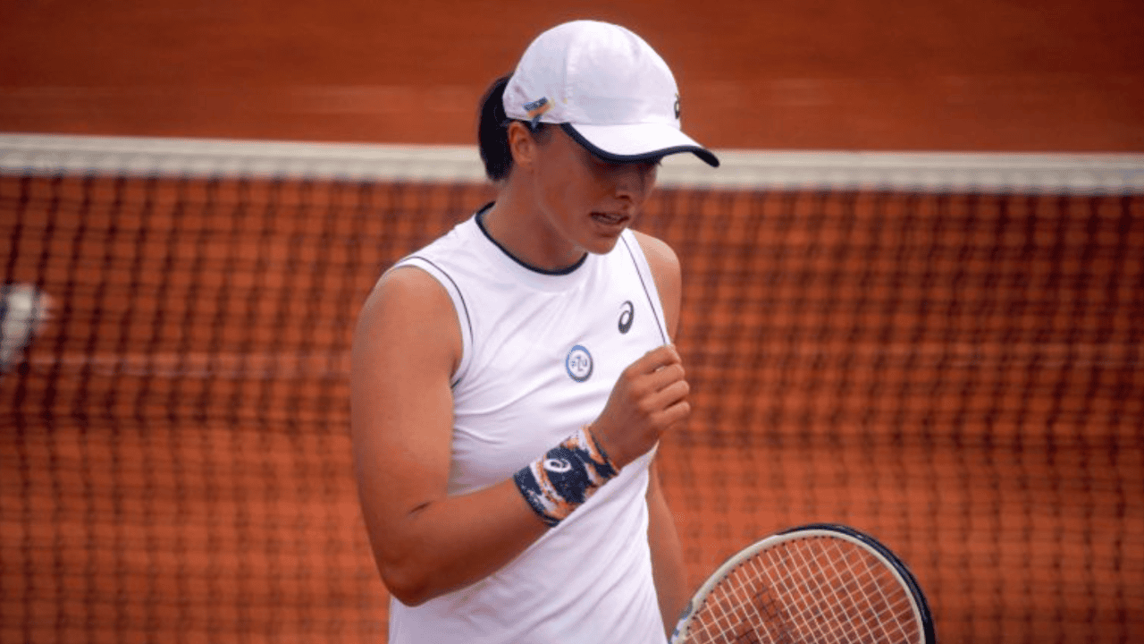 Iga Świątek zauważyła dziewczynkę na trybunach. Jej reakcja poruszyła cały świat