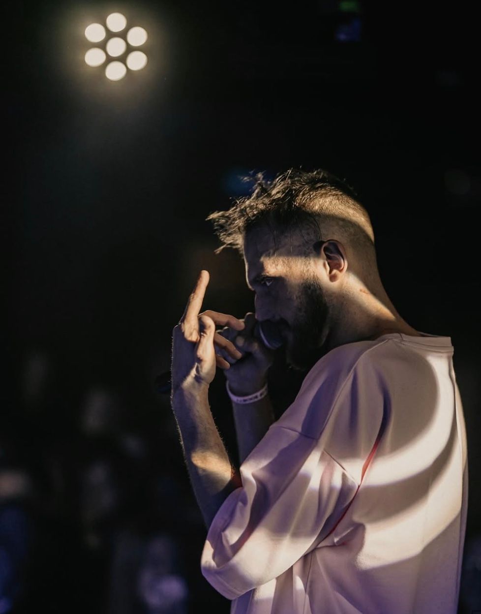 Horror partnerki polskiego rapera. Katował ją za zamkniętymi drzwiami. To nie wszystko