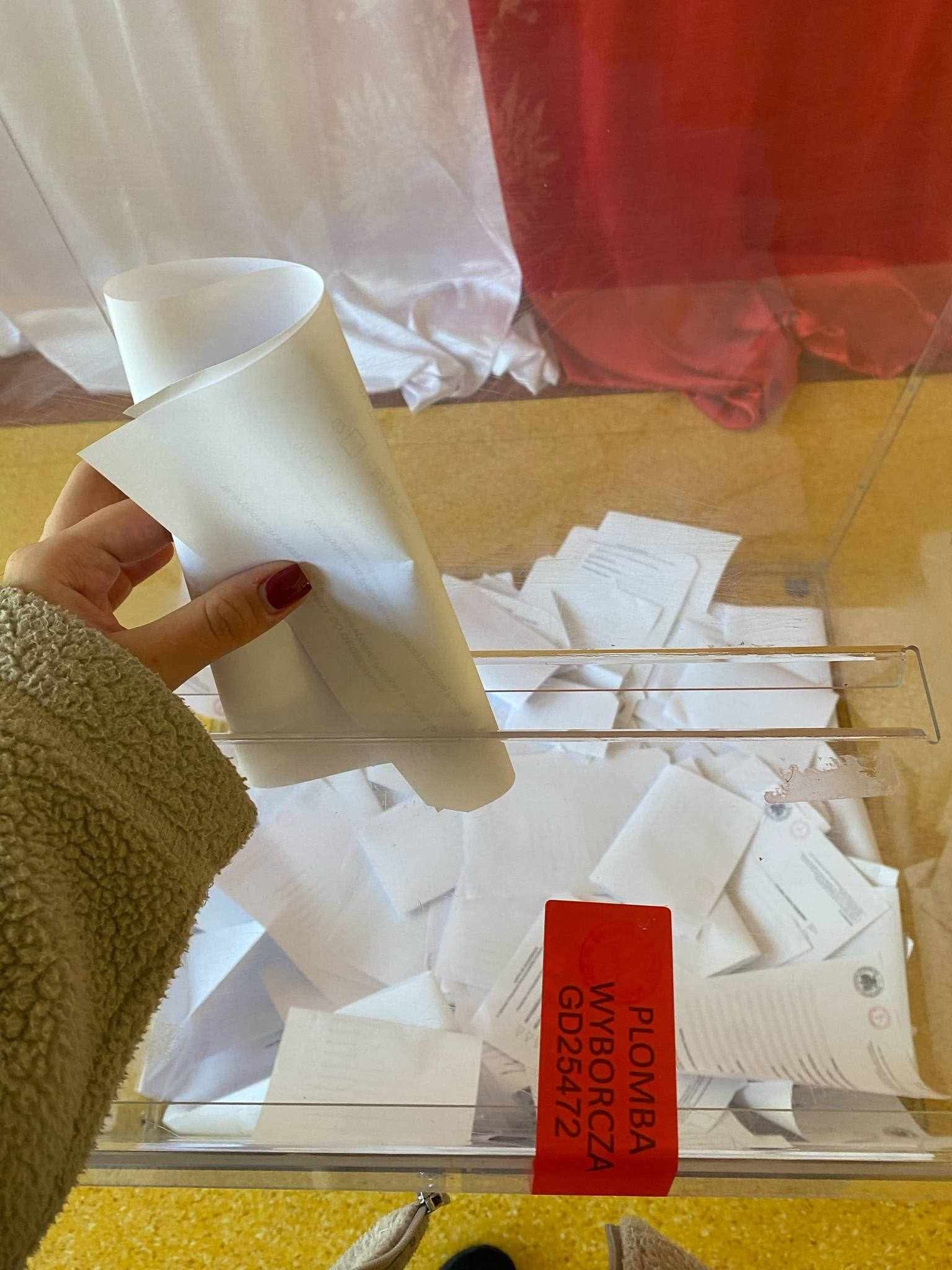 Rosyjskie służby prowadzą operację "Doppelganger". Chodzi o wybory w Polsce