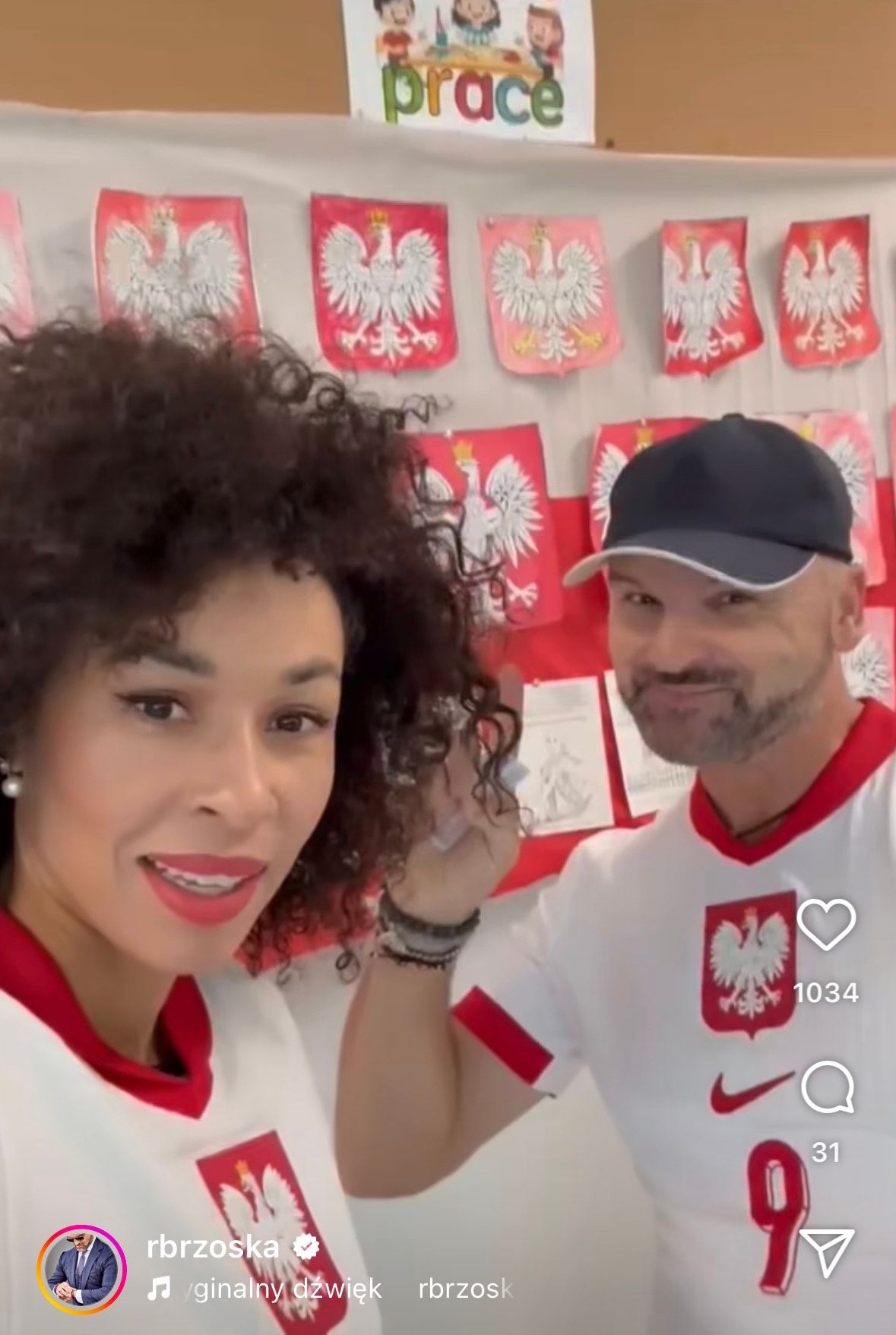 Gwiazdy głosują w drugiej turze. Zdjęcia z lokali wyborczych w sieci