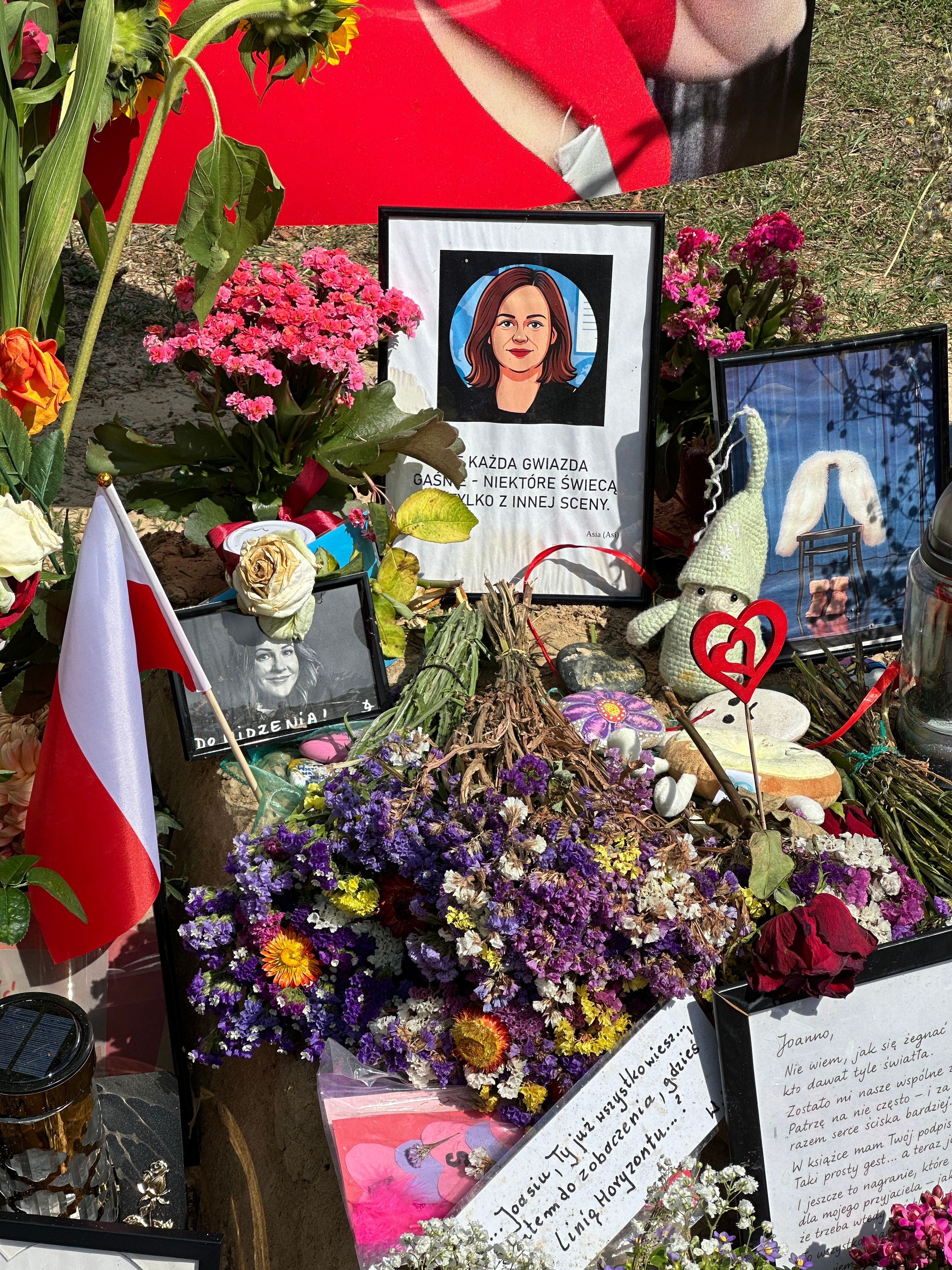 Dariusz Kamys z kabaretu Hrabi apeluje ws. grobu Kołaczkowskiej. Widok porusza do łez