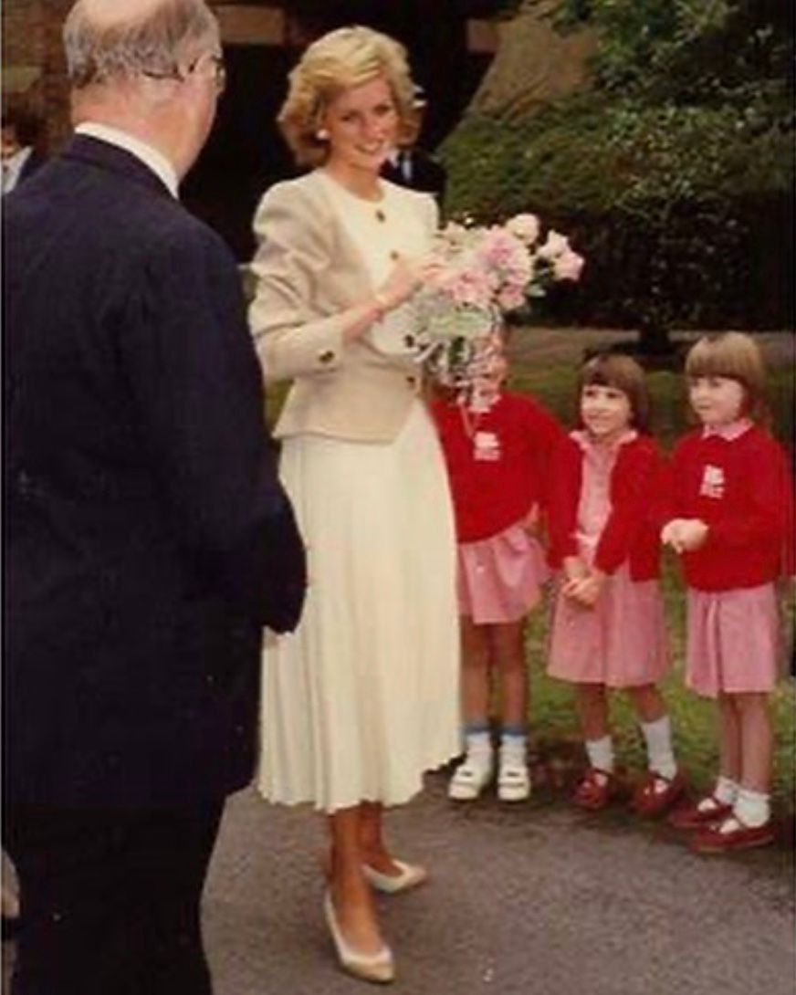 Po latach król ujawnił, jaka naprawdę była Diana. "Zimna i zdystansowana"