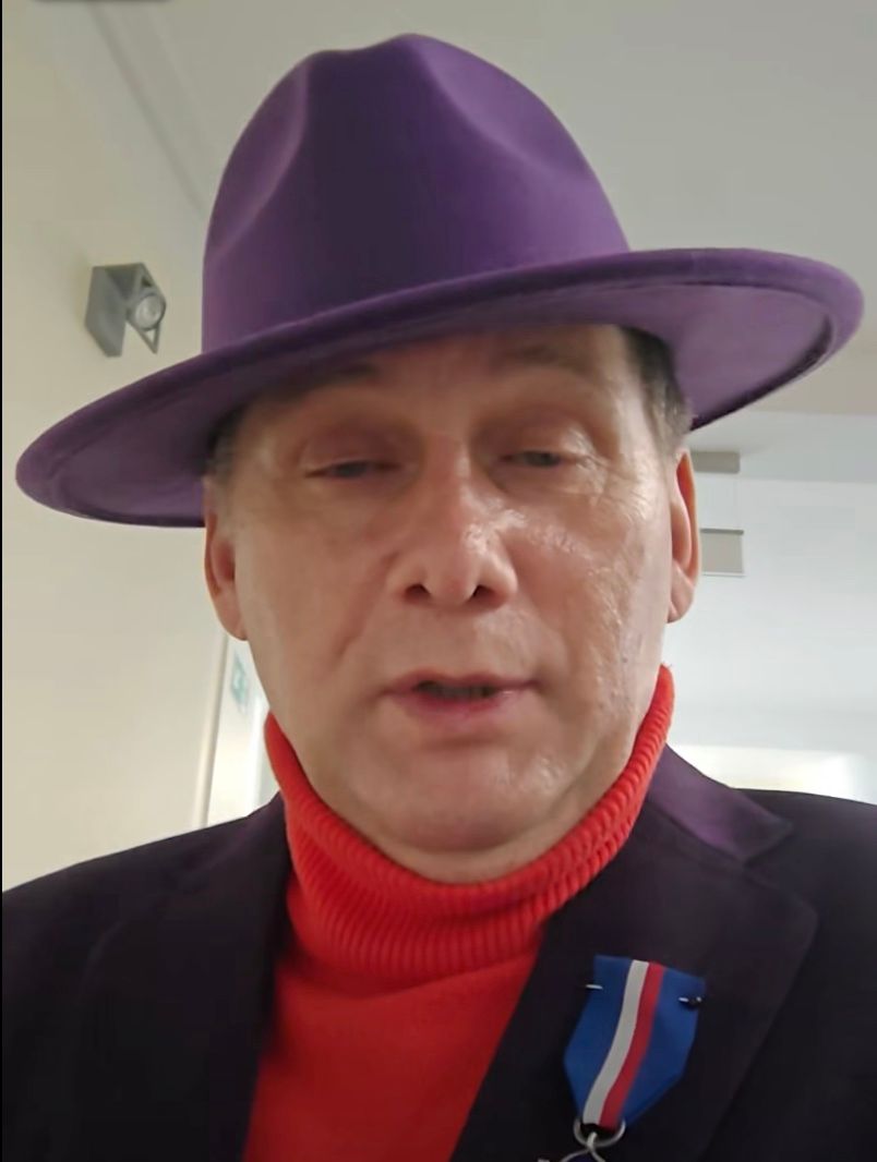 Była 9:55, gdy dziadek partnera Viki Gabor ujawnił prawdę o jej ślubie. Fani tego się nie spodziewali