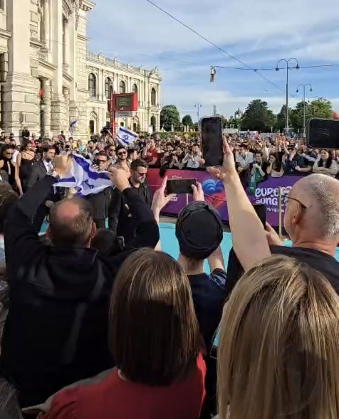 Tak Izrael rozpoczął Eurowizję 2026. Spodziewanych gwizdów nie było, za to fani zobaczyli to