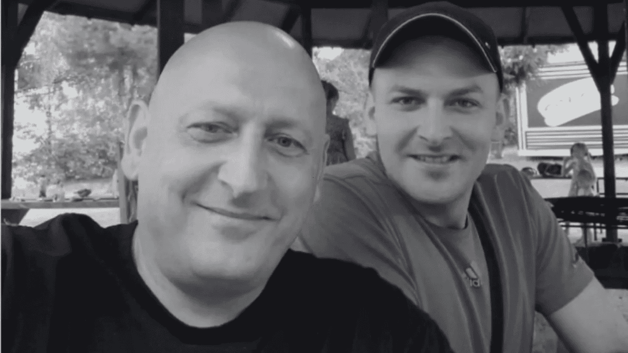 Prawdę o synu Jacka Wójcika wiele osób pozna dopiero po jego śmierci. Tak chciał "chronić" Piotrka