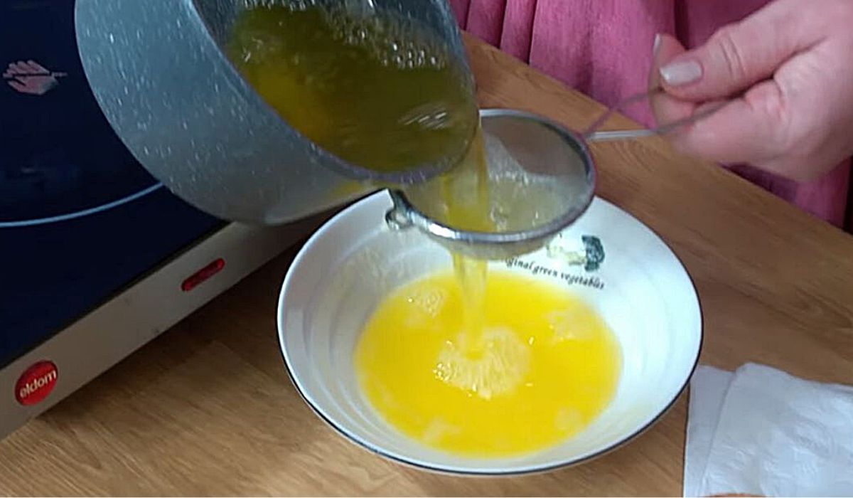 Jak sklarować masło