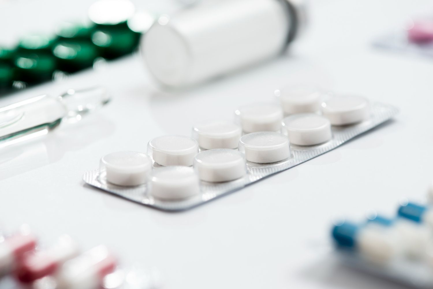 Lubelska Okręgowa Izba Aptekarska poinformowała o zmianie kategorii dostępności trzech leków