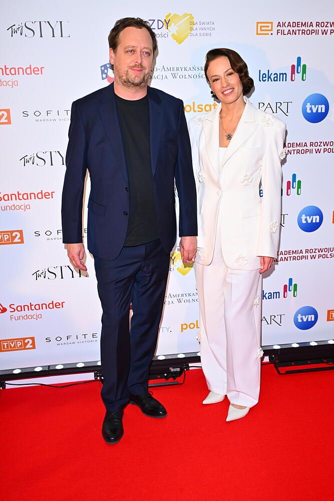 Nie uwierzycie, kim jest synowa Zawadzkiej. Wszyscy Polacy znają jej twarz