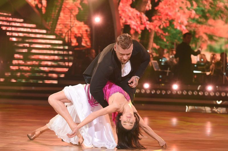 Tą historią żyła cała Polska. Gwiazdor "TzG" wyszedł na parkiet pod wpływem u.żywek