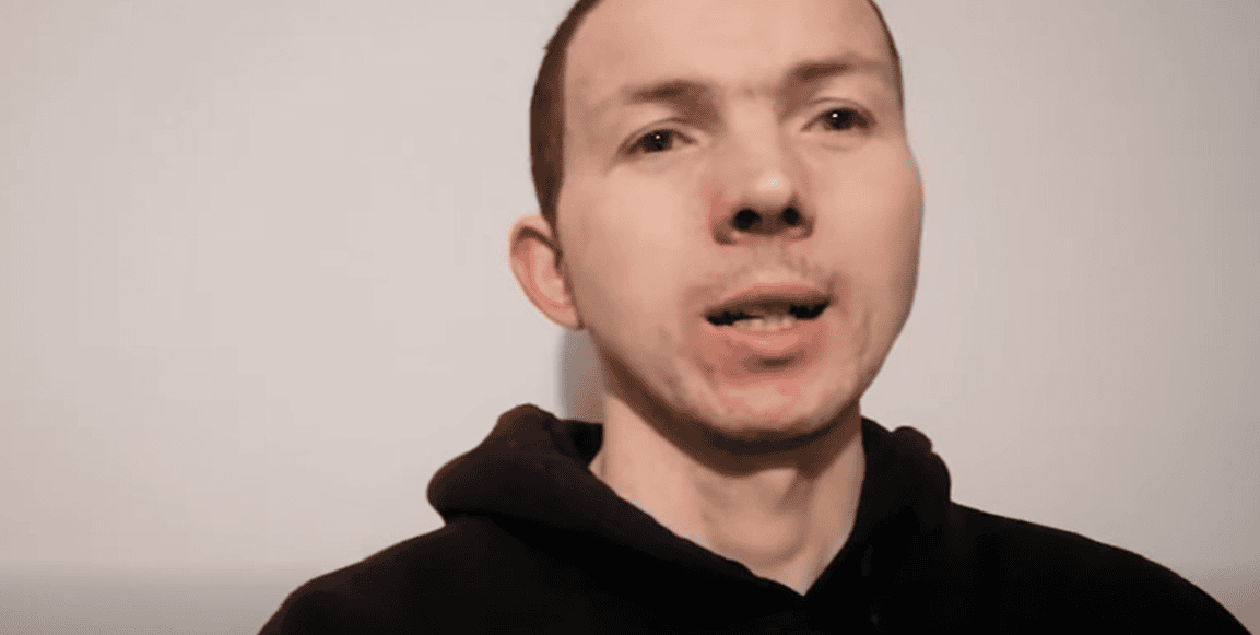 Jaruś z „Chłopaków do wzięcia” ujawnił prawdę o związku. "Woda po kisielu"