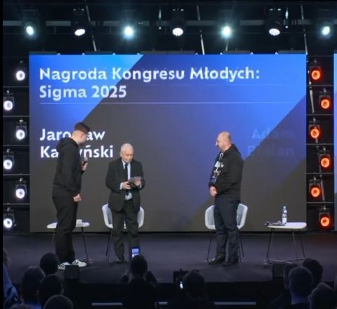 Jarosław Kaczyński nagrodzony tytułem Sigma 2025. Na scenie zadano mu pytanie