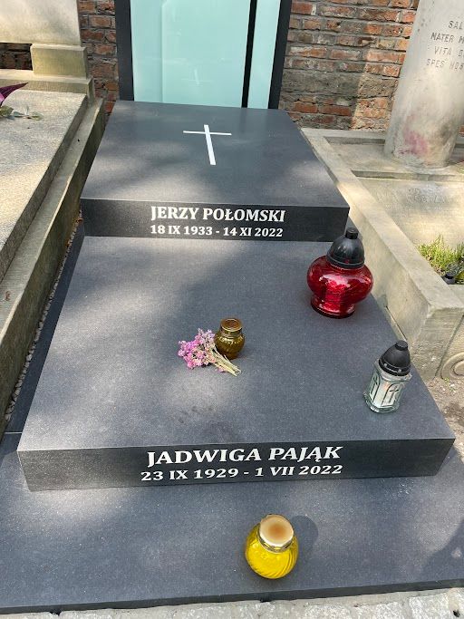 Jerzy Połomski grób 5.jpg