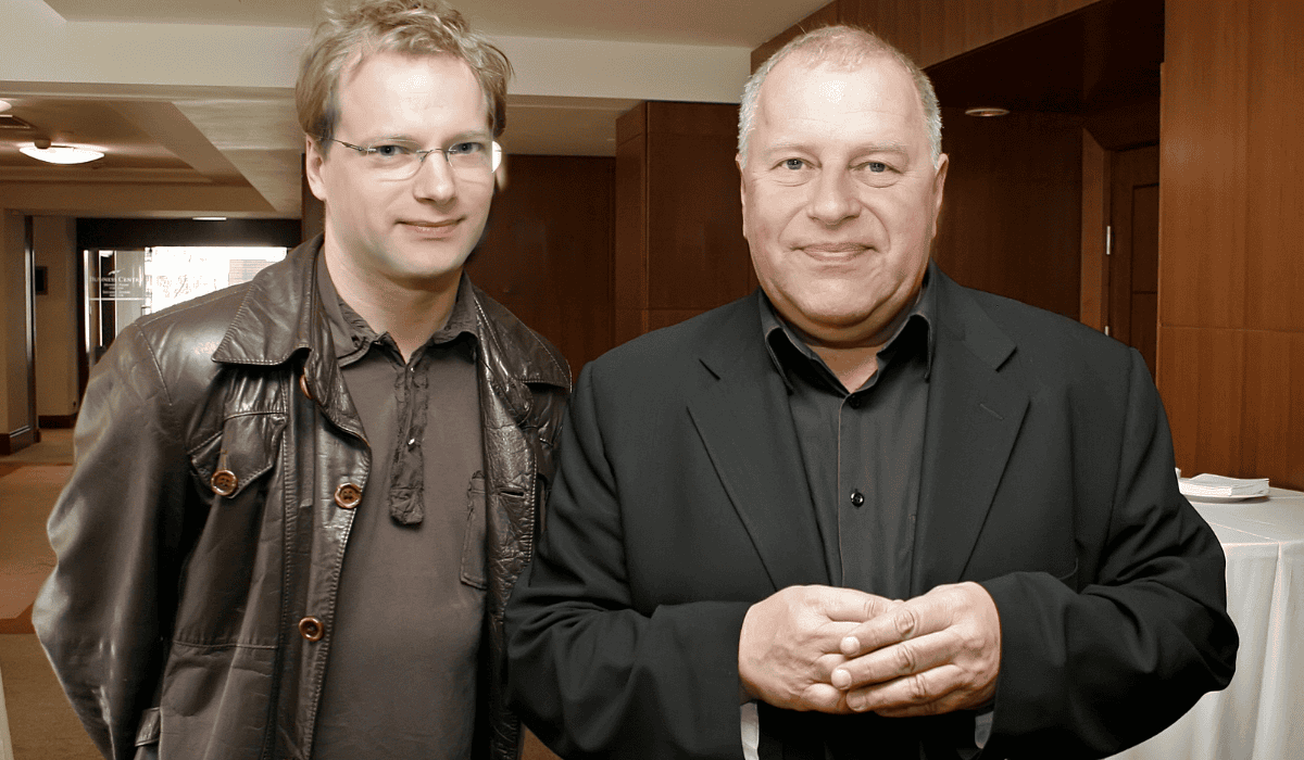 Jerzy Stuhr i Maciej Stuhr 2.png