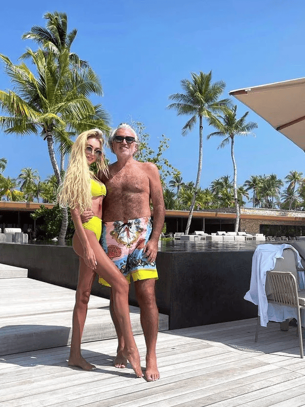 "Polska Barbie" spotyka się z miliarderem! Kim jest ukochany Julii Dybowskiej?