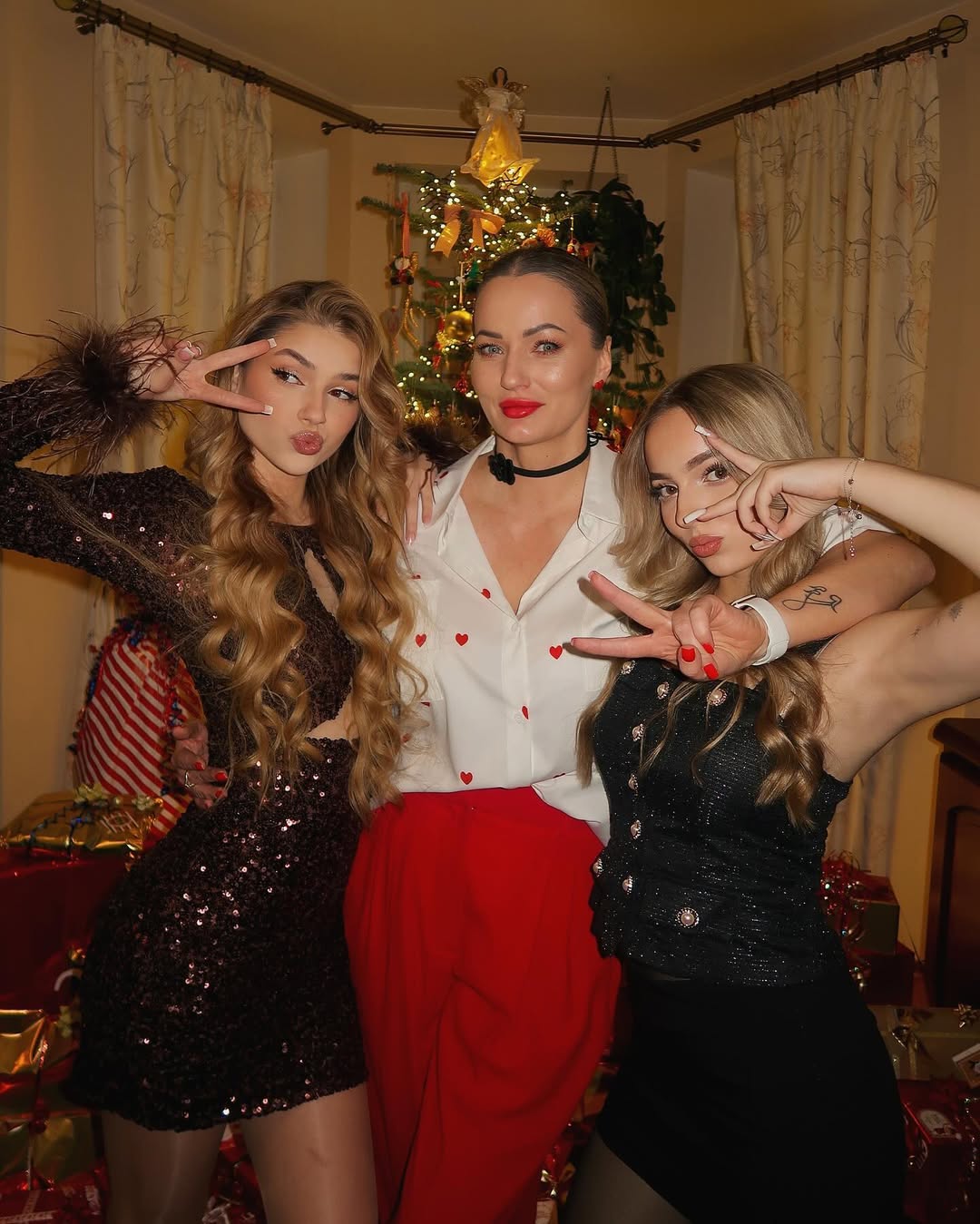 Wigilia 2024 u gwiazd: Kaczorowska, Rozenek, Szczęsna, Lewandowska, Kurdej-Szatan i inni