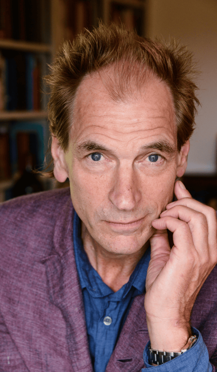 Julian Sands 1.png