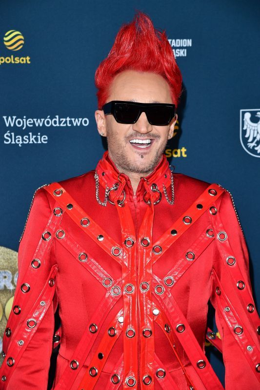 Michał Wiśniewski nie zawsze nosił czerwone włosy. To zdjęcie wczarnych to hit 