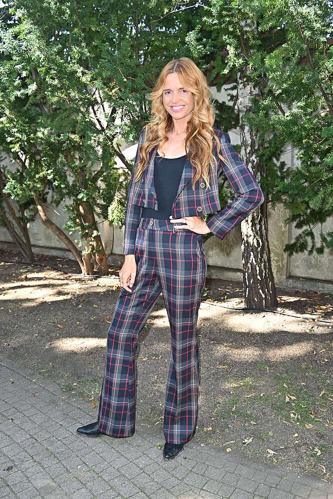 Domówka z gwiazdami "Rodzinki.pl". Julia Wieniawa, Małgorzata Kożuchowska, Maciej Musiał