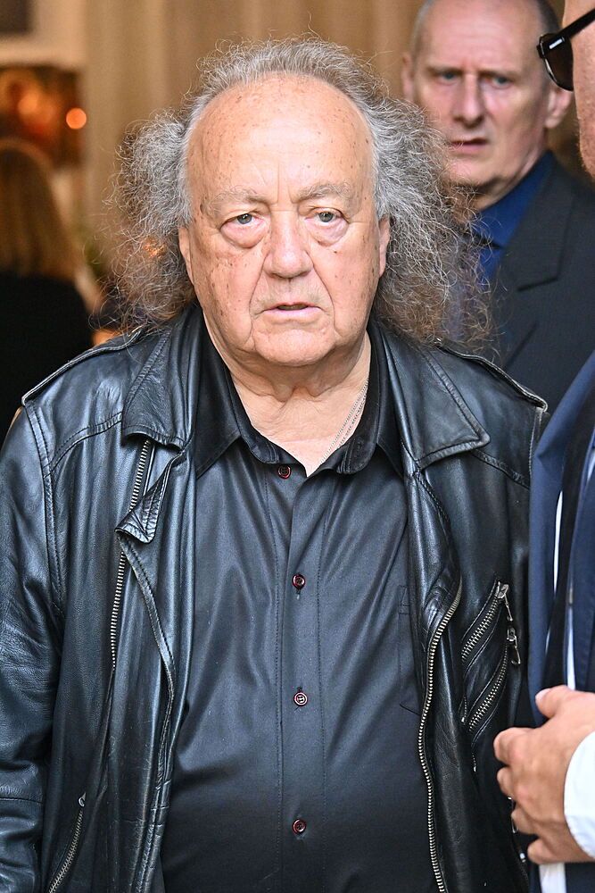 Pogrzeb Stanisława Soyki. Tłumy zgromadziły się w kościele by pożegnać artystę