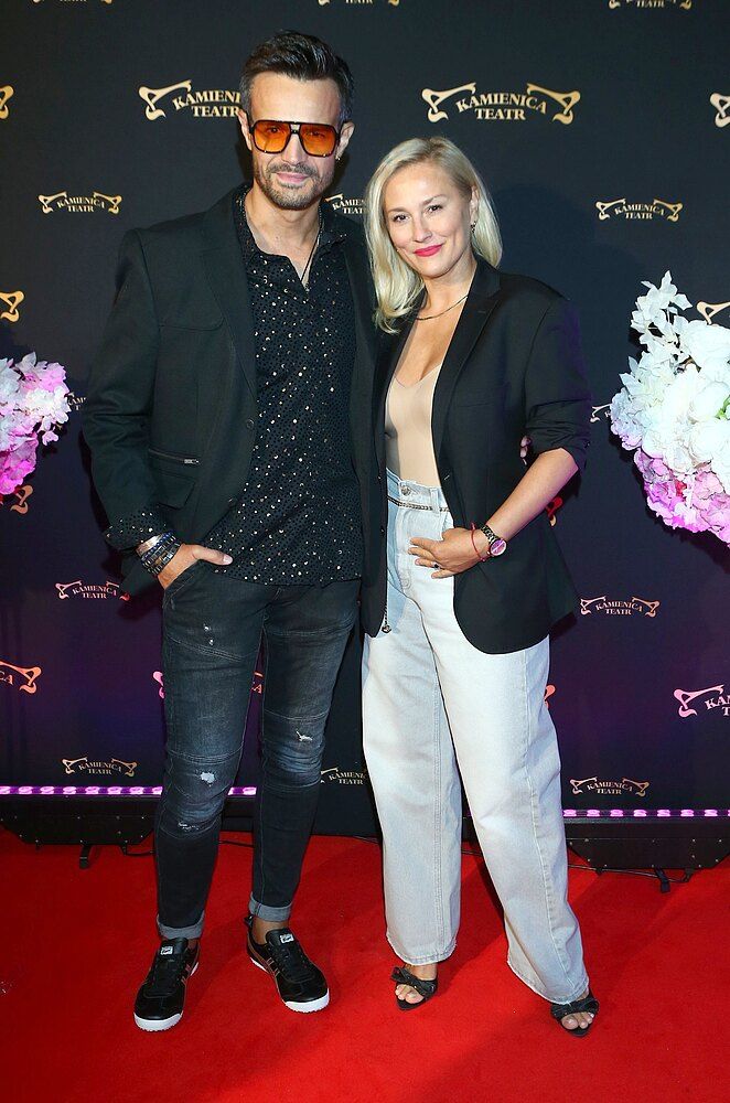 Tłum gwiazd na premierze "Opiekunki na zabój". Zawadzka, Tadla, Racewicz, Sławomir i Kajra