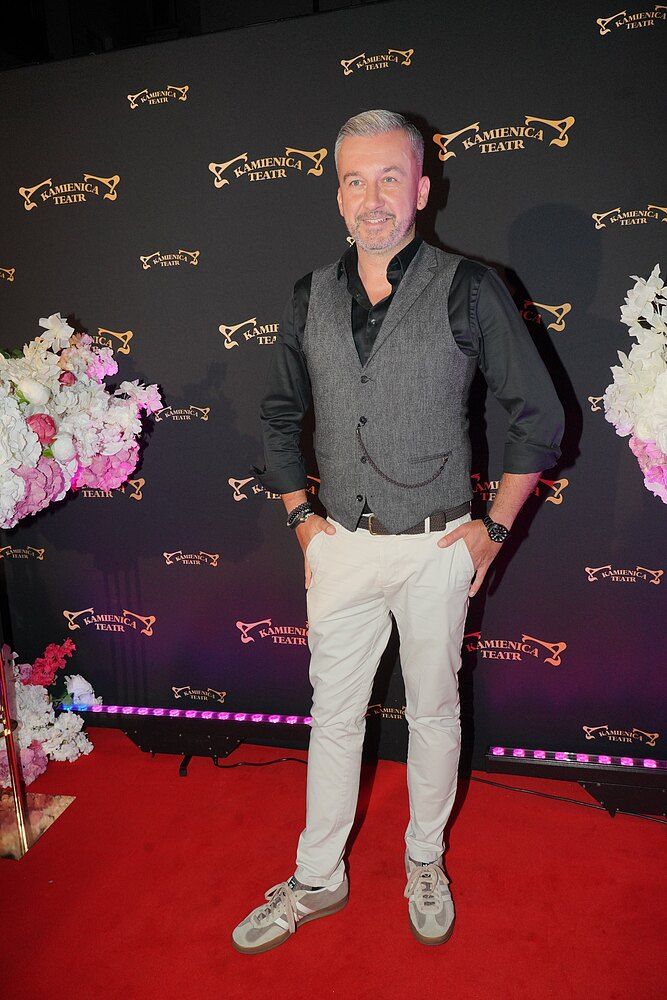 Tłum gwiazd na premierze "Opiekunki na zabój". Zawadzka, Tadla, Racewicz, Sławomir i Kajra