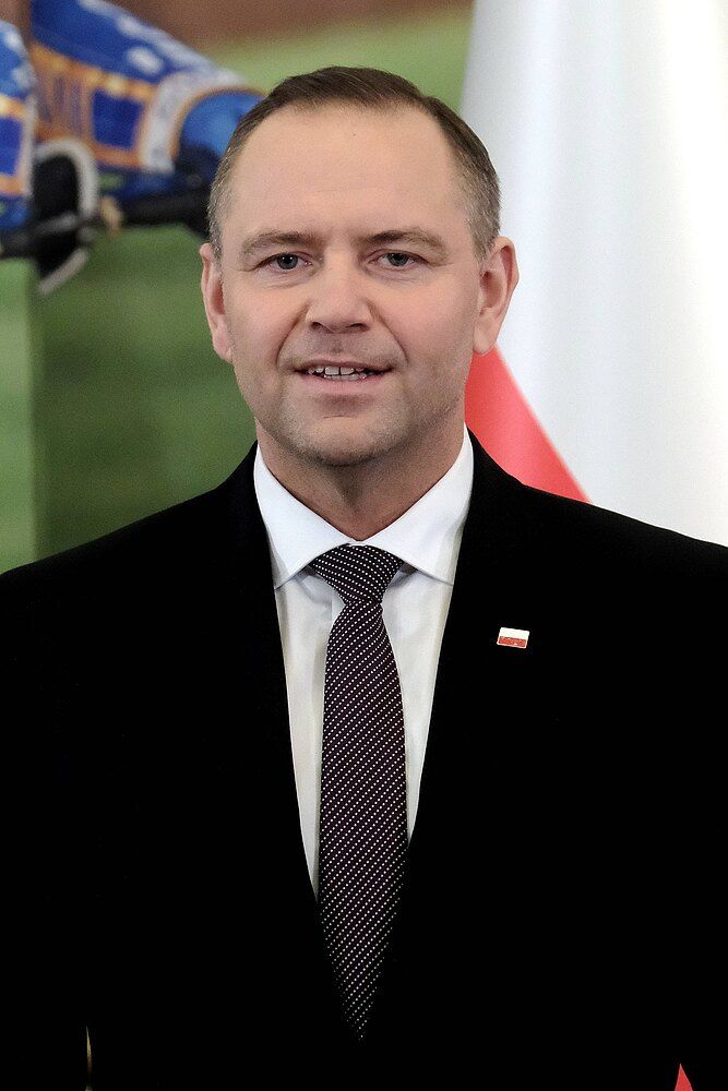 Nie zgadniecie, kim jest osoba ze zdjęcia. Dzisiaj znają go wszyscy Polacy