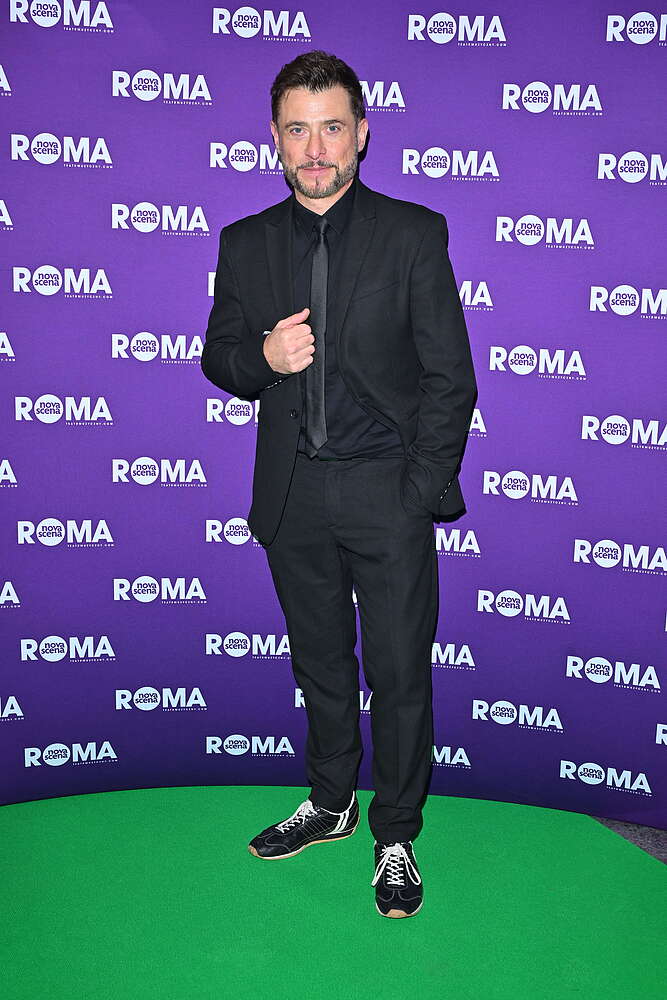 Gwiazdy na spektaklu  "Aniołki Mussoliniego". Sykut, Mołek, Damięcki, Jeżowska