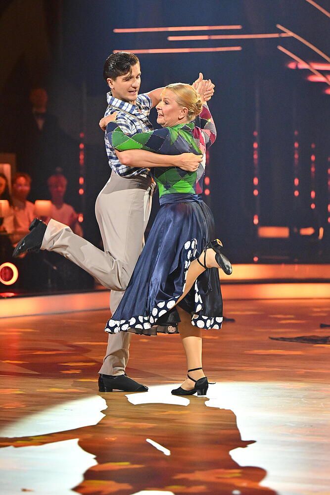 Barbara Bursztynowicz odpadła z „Tańca z Gwiazdami”! Zaskakujące, jak zachowywała się poza kamerami