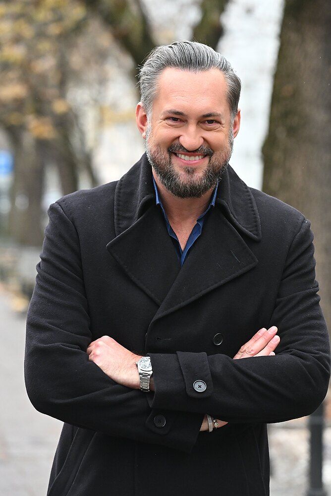 Dopiero co rozstał się z żoną. Tak mieszka Marcin Prokop. Jeden szczegół robi wrażenie