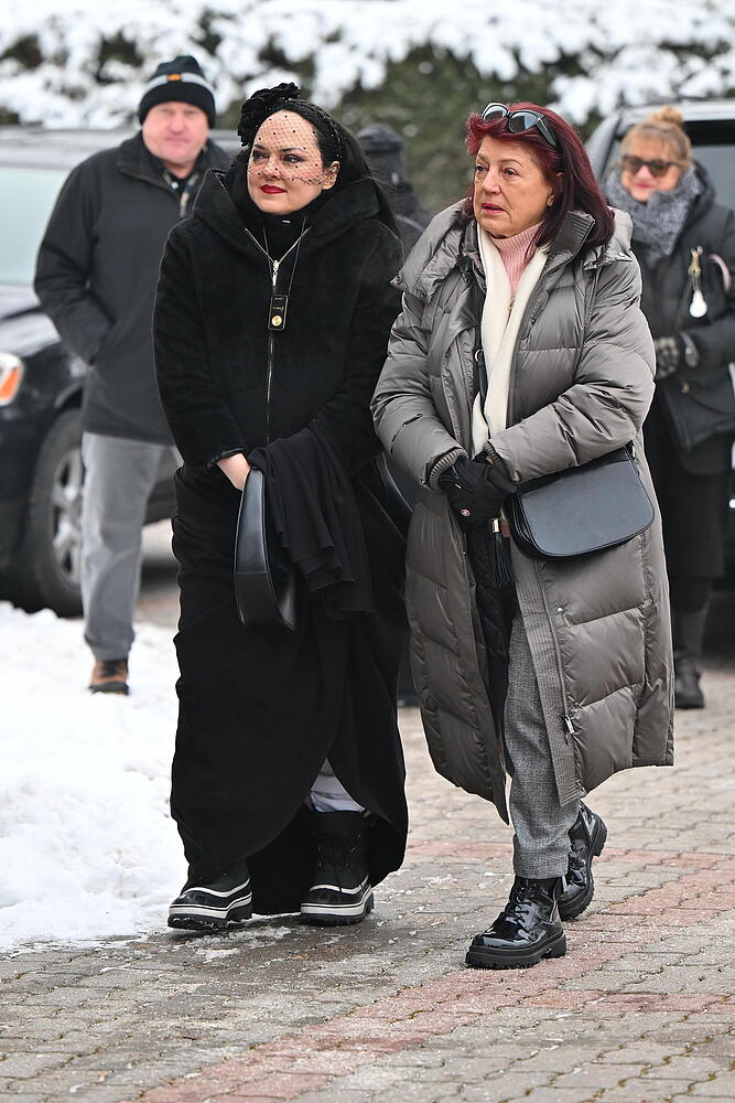 Tłum zrozpaczonych gwiazd na pogrzebie Urbaniaka. Tak pożegnano legendę jazzu