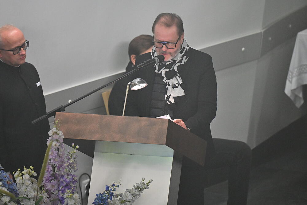 Tłum zrozpaczonych gwiazd na pogrzebie Urbaniaka. Tak pożegnano legendę jazzu